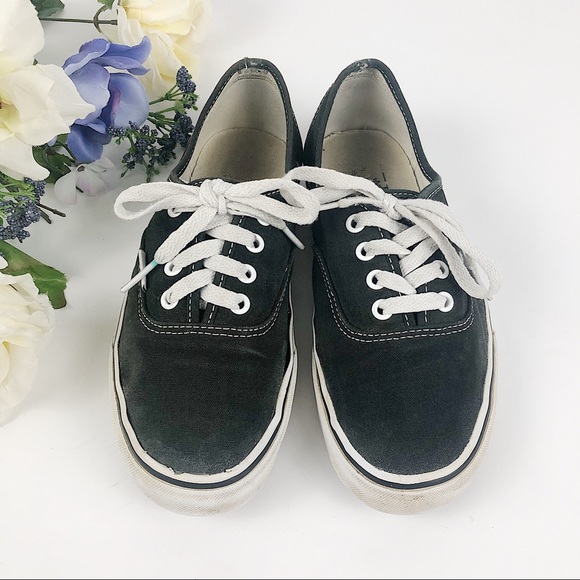 vans classic black womens